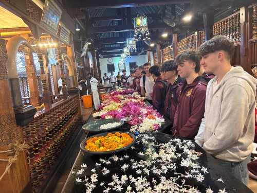 20251023_013434237_iOS.jpg 20251023_013434237_iOS.jpg