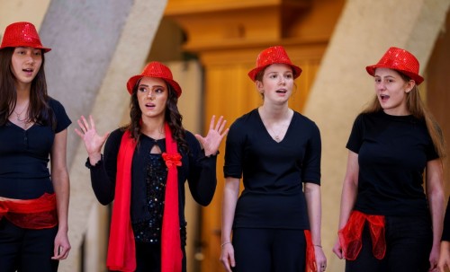 TD House Singing 2026 135R.jpg