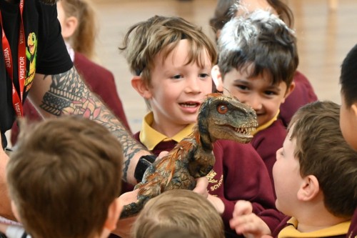 Dinomania