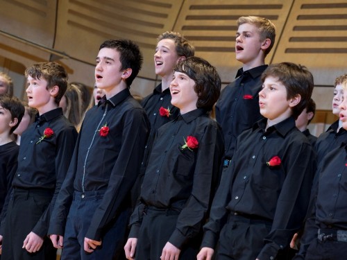 TD House Singing 61.jpg
