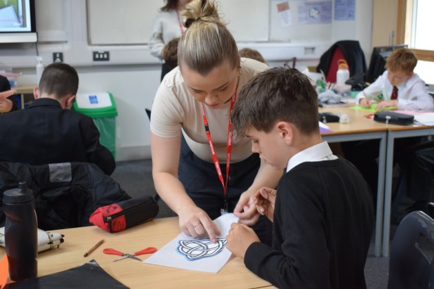Pupils stitch history for National Eisteddfod celebration
